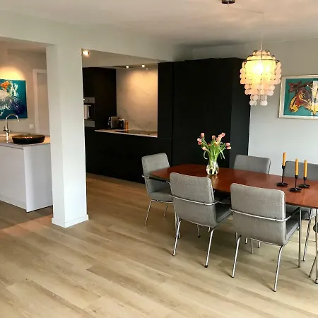 Apartman Modern And Comfortable City Center Beach Around The Corner