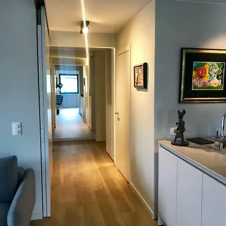 Apartman Modern And Comfortable City Center Beach Around The Corner *